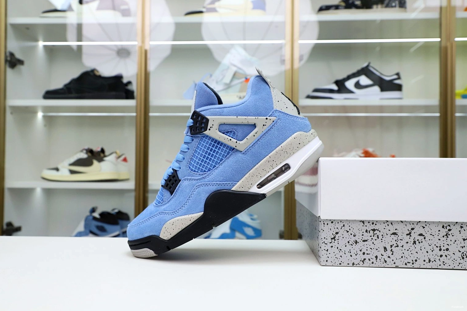 JORDAN 4 BLUE UNIVERSITY AIR 0209